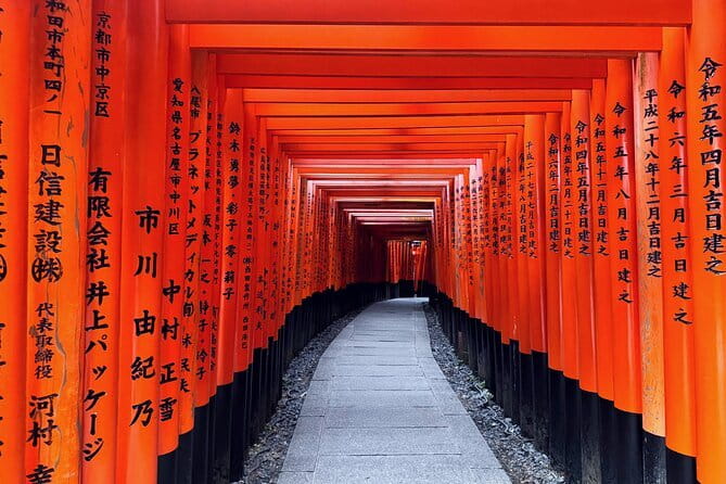 Kyoto Early Bird Tour: Fushimi Inari, Arashiyama Bamboo & Monkeys - Why this half-day route works in Kyoto