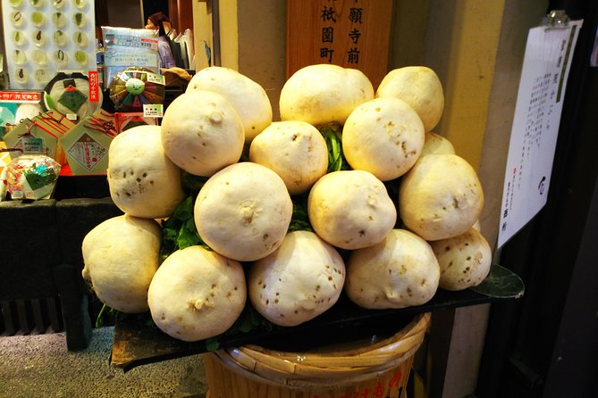 Kyoto Early Riser Platinum One-Day Walking Tour - Public transport, walking, and the real pace