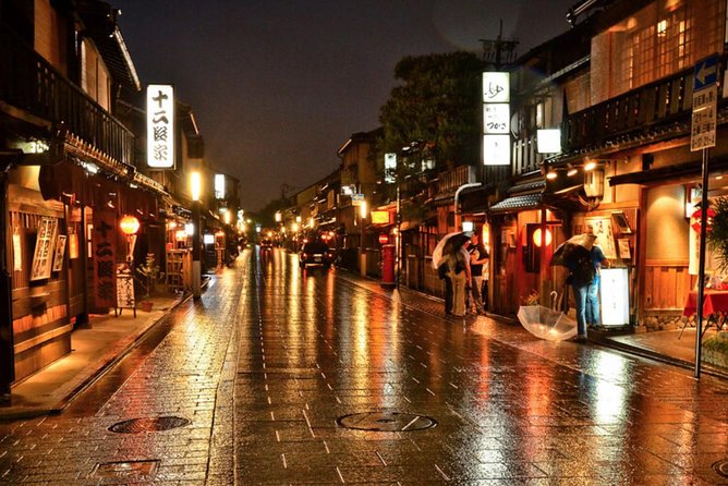 Kyoto Evening Gion Food Tour Including Kaiseki Dinner - Why the guide makes a difference