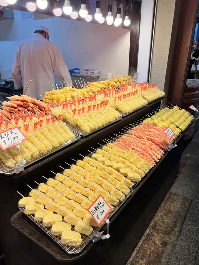 Kyoto: Food and Drink Bar Hopping Tour with Local Guide - Key points to know before booking