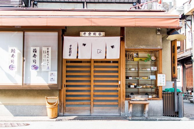 Kyoto Foodie Night Tour - Sake, beer, and the drinking balance