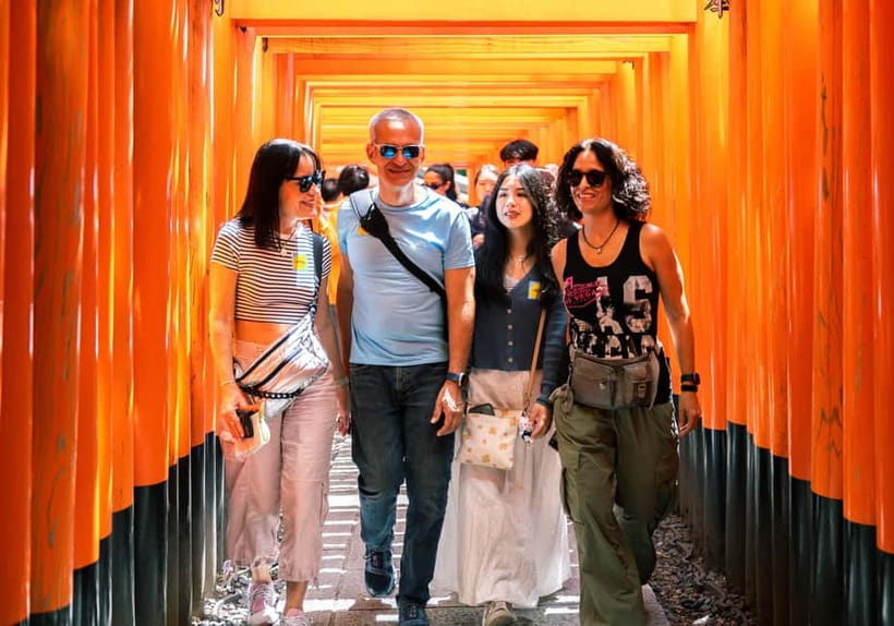 Kyoto: Full-Day English Guided Tour of Kyoto's Highlights - Fushimi Inari, Kyoto’s tunnel of vermillion gates