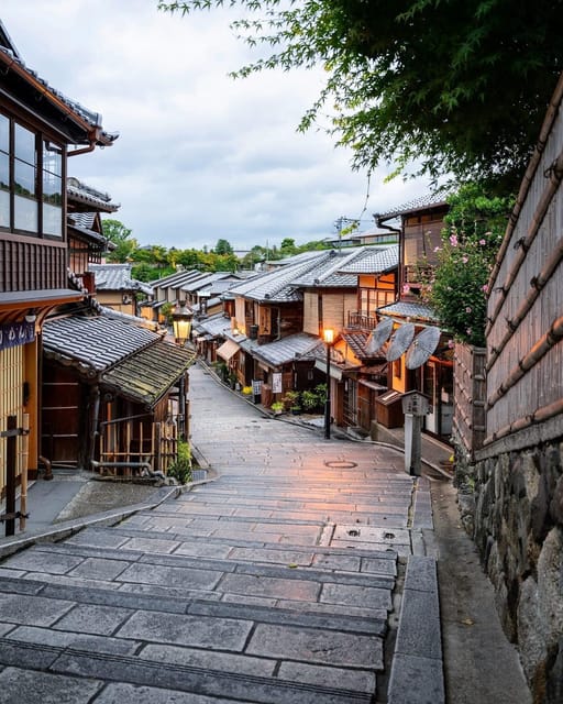 Kyoto full day private day trip with English speaking driver - Fushimi Inari and its tunnel of red torii