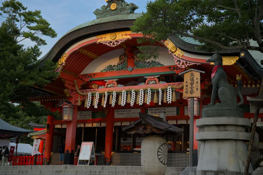 Kyoto Fushimi-Inari Night Walking Tour - Who should book this evening walk?