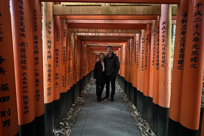 Kyoto Fushimi-Inari Night Walking Tour - What the guide adds to the visit