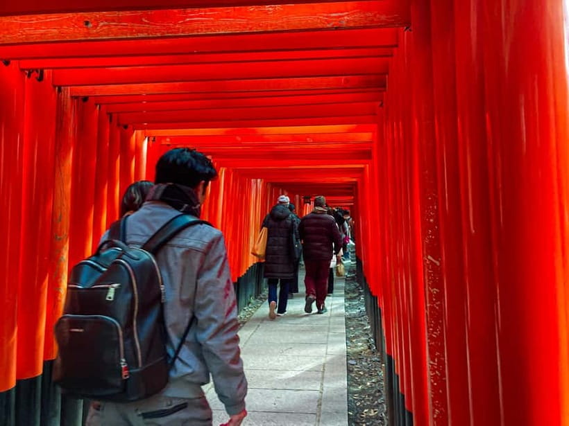 Kyoto: Fushimi Inari Night Walking Tour with Guide - Meeting at JR Inari Station