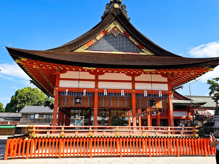 Kyoto: Fushimi Inari Taisha Guided Walking Tour - Choosing the Mount Inari route
