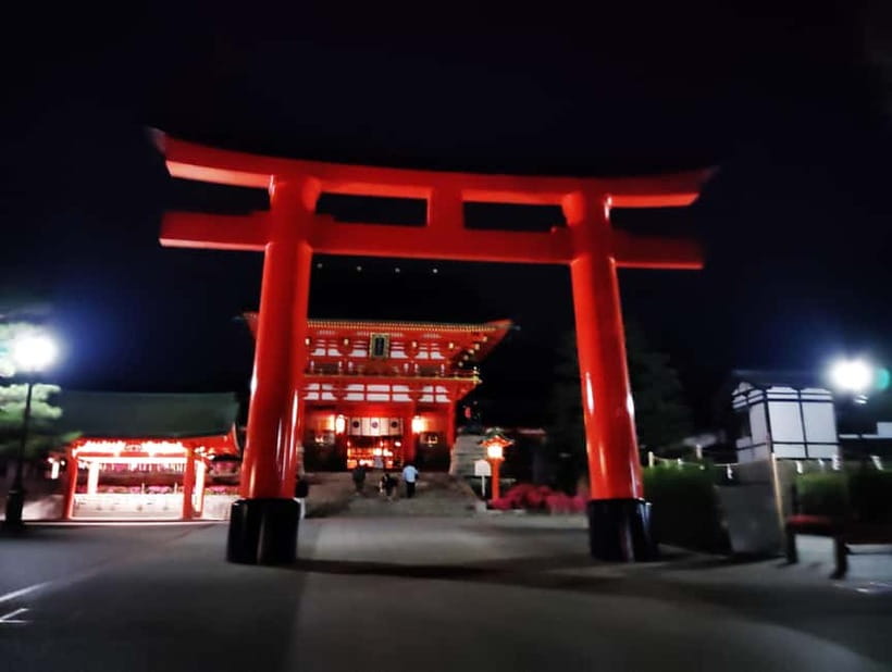 Kyoto: Fushimi Inari Taisha Night Tour with Guide - A Private Tour That Can Match Your Pace