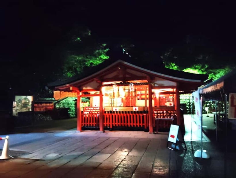 Kyoto: Fushimi Inari Taisha Night Tour with Guide - Booking Flexibility and Timing