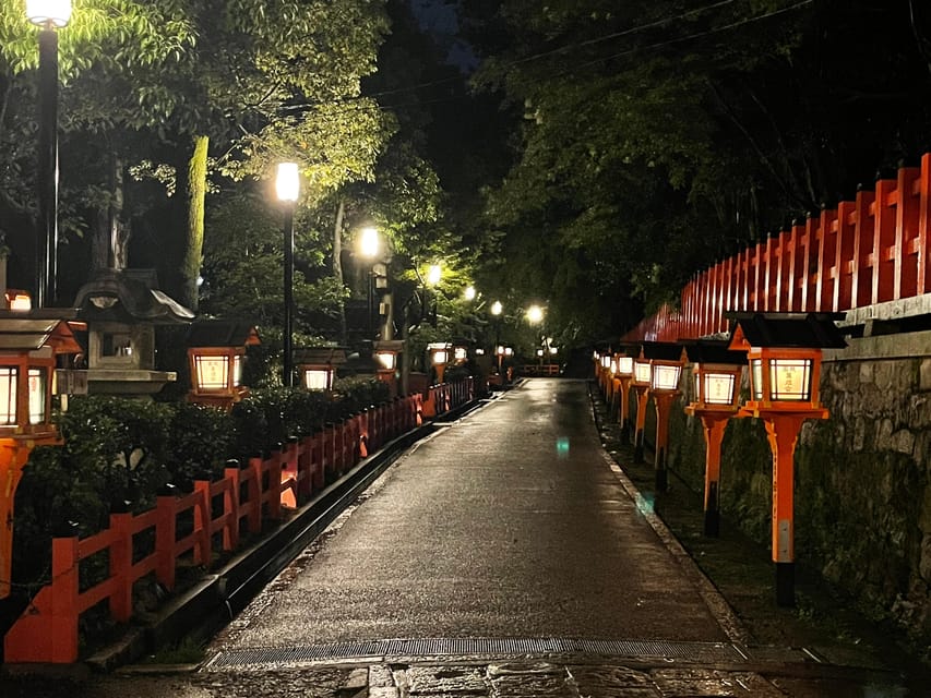 Kyoto: Gion Geisha District Walking Tour - Stories of Geisha - How much walking and how fast is the route?