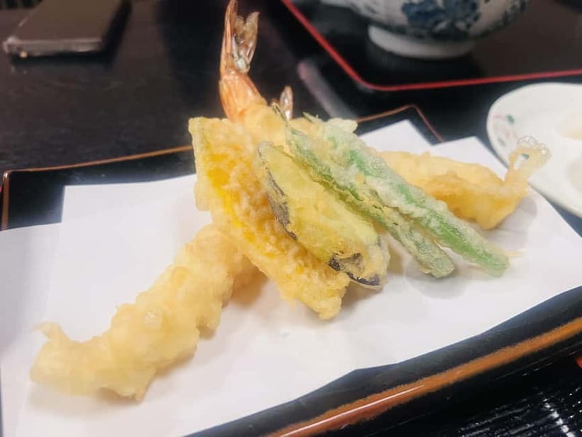 Kyoto: Gion Local Food Tour (Taste 15 dishes) - Second stop: crisp tonkatsu and a change of texture
