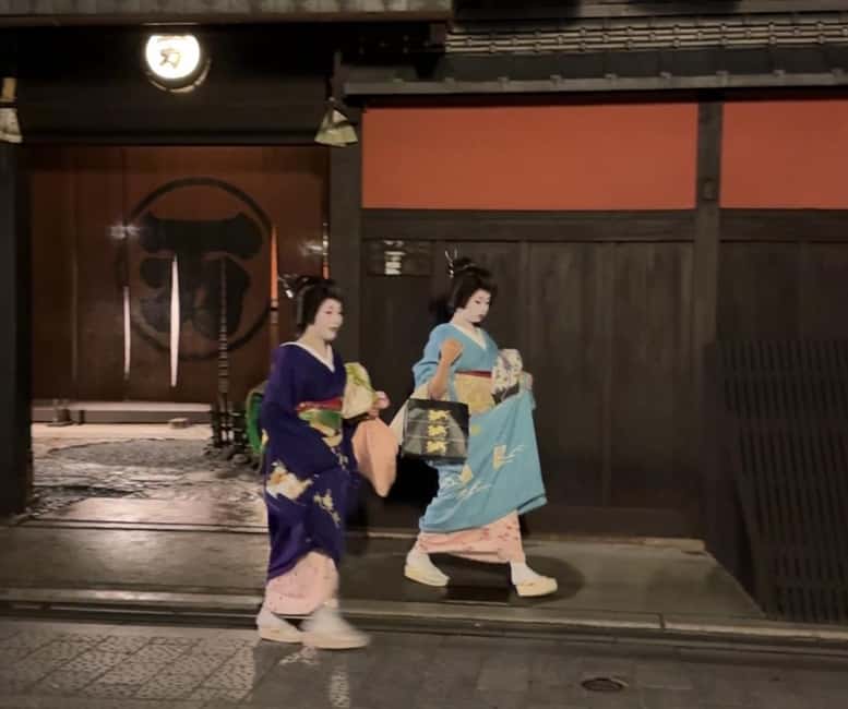 Kyoto: Gion Magical Night Walking Tour with Geisha Insights - Why Gion works better after sunset