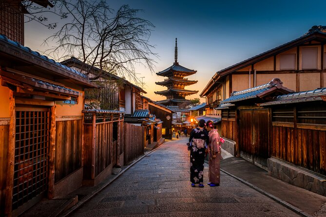 Kyoto Gion Morning Walk: Zen, Temples, Geisha District & Secrets - Gion and Hanamikoji, Kyoto’s most watched streets