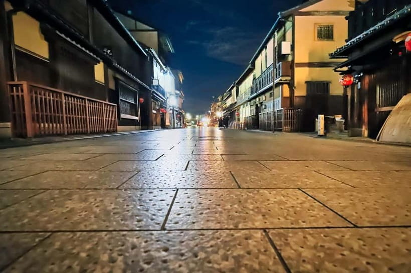 Kyoto: Gion Night Tour Stories of Geisha and Maiko - Is $22 a fair price?
