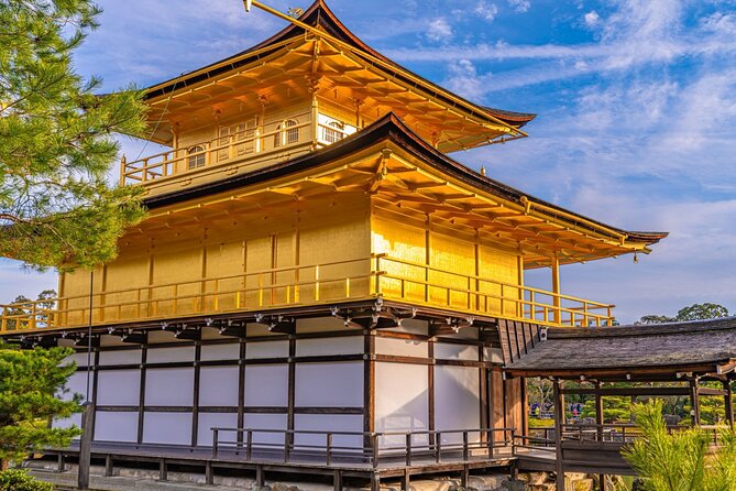 Kyoto: Golden Pavilion, Nijo Castle, Nishiki Market. Private - What $105.10 per person buys you