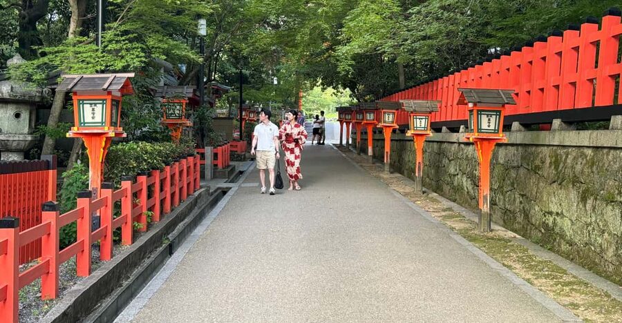 Kyoto: Half-Day Private Tour Gion Geisha District & Kiyomizu - Who should book this Kyoto walking tour?
