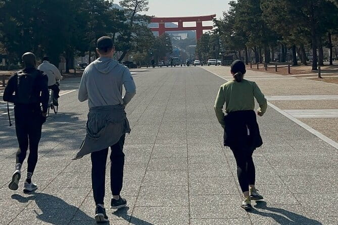 Kyoto Heritage Run - Venture through historical Kyoto landmarks - Heian Shrine and the great torii