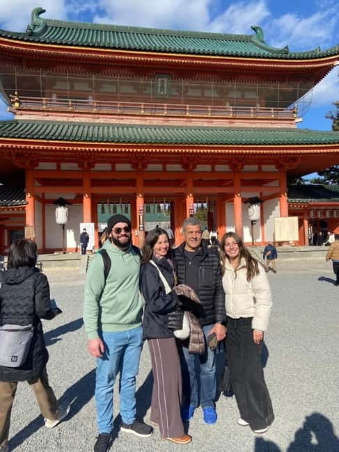 Kyoto: Hidden Gems E-Bike Tour with Local Guide - Heian Jingu’s open grounds