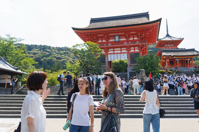 Kyoto Hidden Treasures: Special Temple & Garden Access Tour - Ninna-ji and Late-Blooming Omuro-zakura