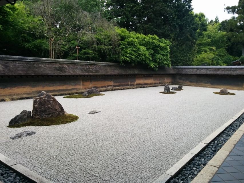 Kyoto Highlights 7-Hour Private Guided Tour - Why a private guide helps in Kyoto
