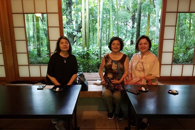 Kyoto Highlights: Arashiyama & Fushimi Inari by Private Car - Walking through the Arashiyama bamboo grove