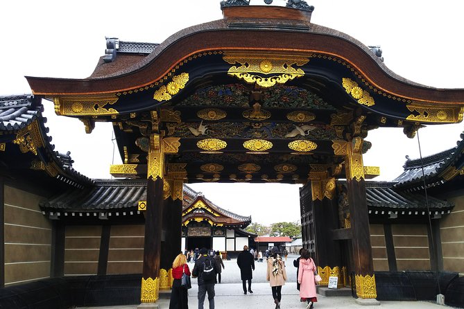 Kyoto Imperial Palace and Nijo Castle Walking Tour - Starting at Hotel Granvia Kyoto at 9:00 a.m.