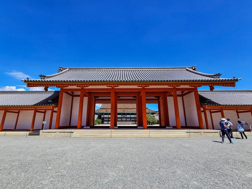Kyoto: Imperial Palace & Nijo Castle Guided Walking Tour - Kyoto Imperial Palace and the Former Imperial Residence