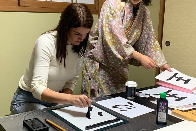 Kyoto: Japanese Calligraphy Class in 150 years old townhouse - Practical Details That Matter