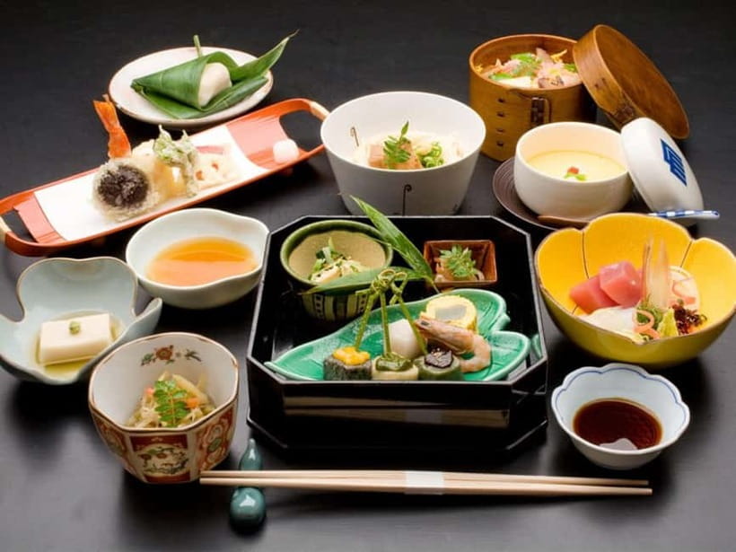 Kyoto: Kaiseki Reservation at Hanasaki Manjiro - What the two-hour kaiseki meal feels like