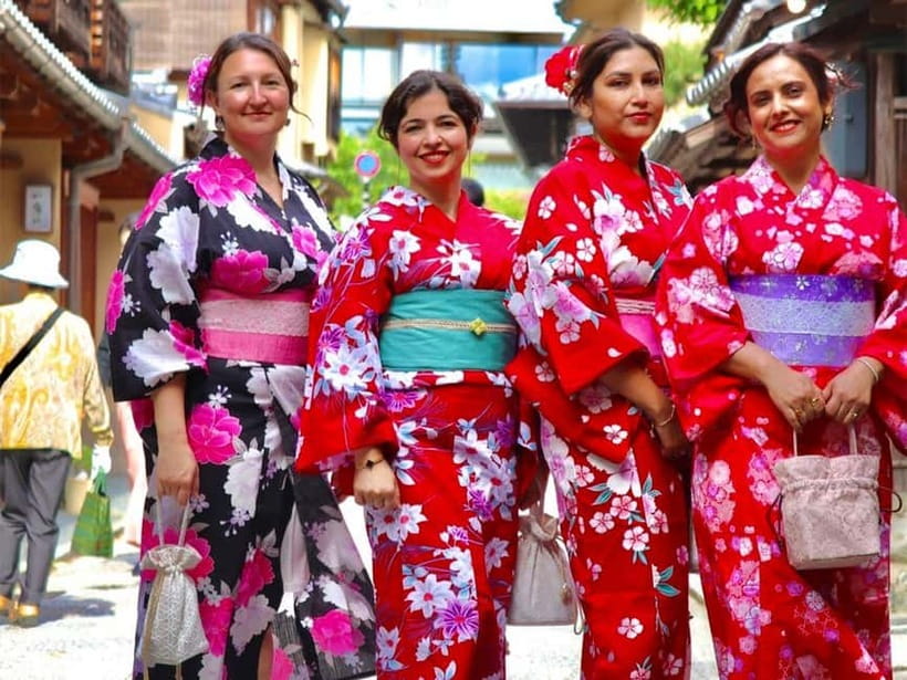 Kyoto Kimono Rental mimosa|Kimono/Yukata Rental Ladies Plan - Starting in Kyoto’s Ichinenzaka neighborhood