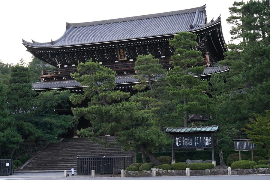 Kyoto: Kiyomizudera, Higashiyama and Yasaka Discovery Tour - Sannenzaka, Ninenzaka, and Nene no Michi