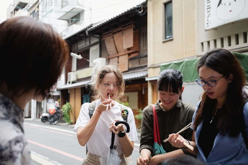 Kyoto: Local Food Tasting Tour at the Nishiki Market - Shinkyogoku and Teramachi: shopping after the food