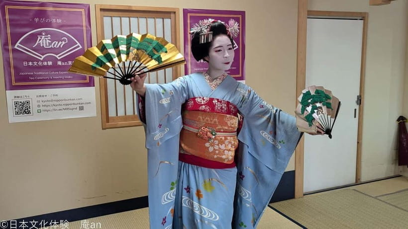 Kyoto: Lunch or Dinner with Maiko - The opening tea ceremony