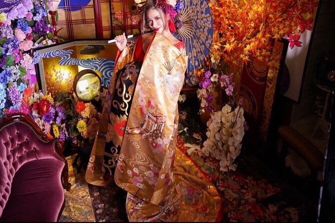Kyoto Magical Night English Tour: Gion & Fushimi Inari Shrine - Yasui Konpiragu and the relationship stone