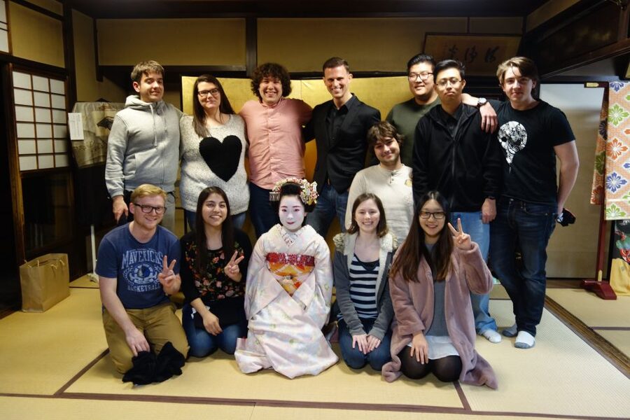 Kyoto: Maiko Happy Hour at a Historic Machiya - Tea, Matcha, and the First Close Look at Maiko Tradition