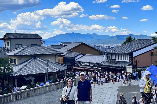 Kyoto-Nara Adventures Private Tour With Hotel Pick Up - The driver-guide question