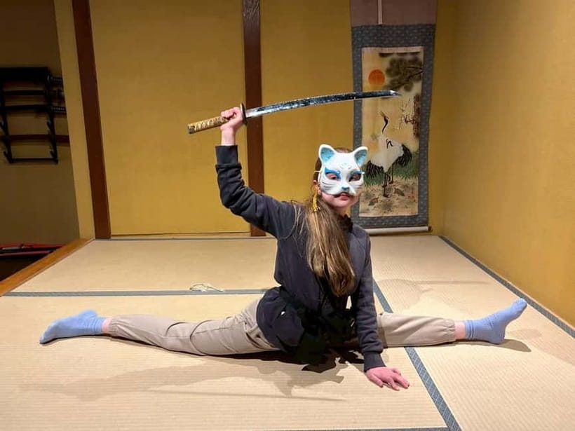 Kyoto: Ninja Experience Cafe Kyoto Gion - Turning into a ninja on Kyoto’s sixth floor