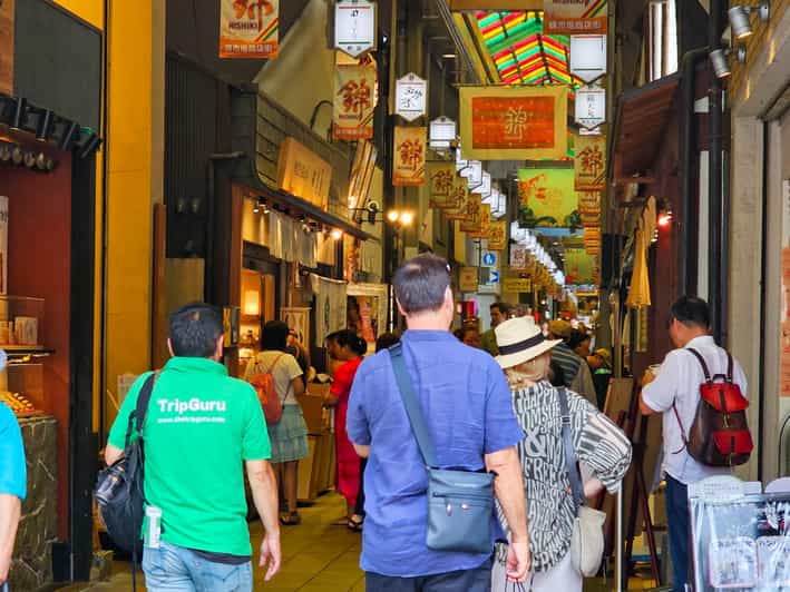 Kyoto: Nishiki Market and Depachika Food Tour with a Local - Daimaru Kyoto and the Depachika experience