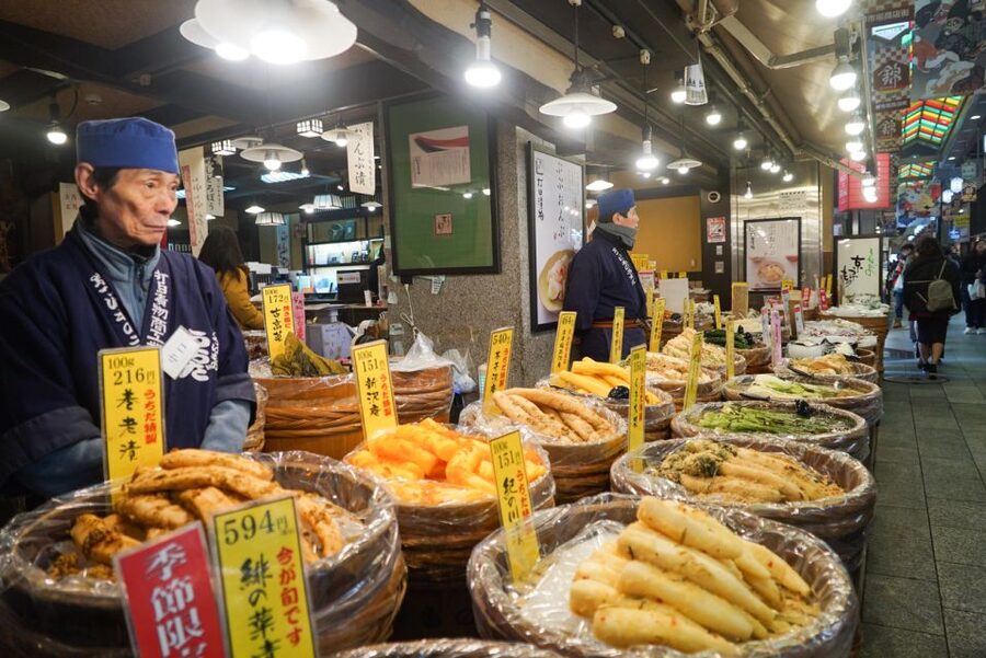 Kyoto: Nishiki Market Brunch Walking Tour-7 Tastings+Brunch - Is $66 a fair price?