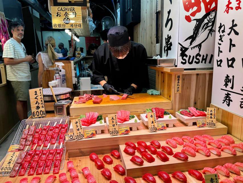 Kyoto: Nishiki Market Tour with a Local Foodie & 3 Tastings - Cultural stories between the stalls