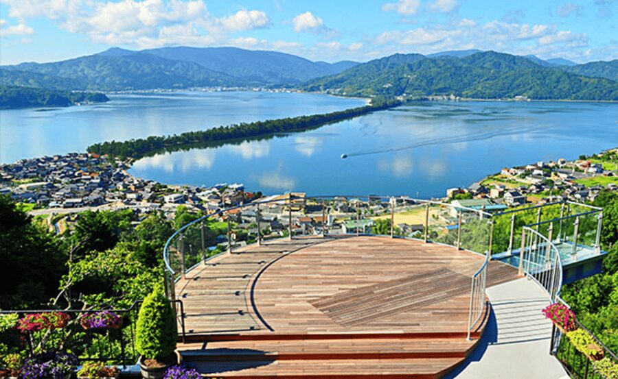 Kyoto/Osaka: Kyoto Coast, Amanohashidate & Ine Bay Day Trip - Seeing the sandbar from Mt. Monju