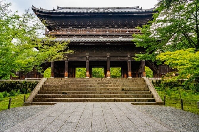 Kyoto Philosophy Walk with Philosopher (Private/6.5 hour) - Starting at Higashi Hongan-ji and asking about the Pure Land