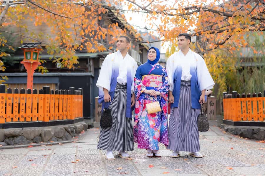 Kyoto: Premium Kimono Rental for 1 day to stroll around - What the $116 price includes