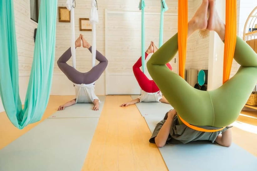 Kyoto: Private Aerial Yoga Class - Basic aerial yoga: more time off the floor