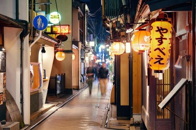 Kyoto Private Night Tour with a Local – Bars, Bites & Culture - Tatsumi Bridge and Shimbashi
