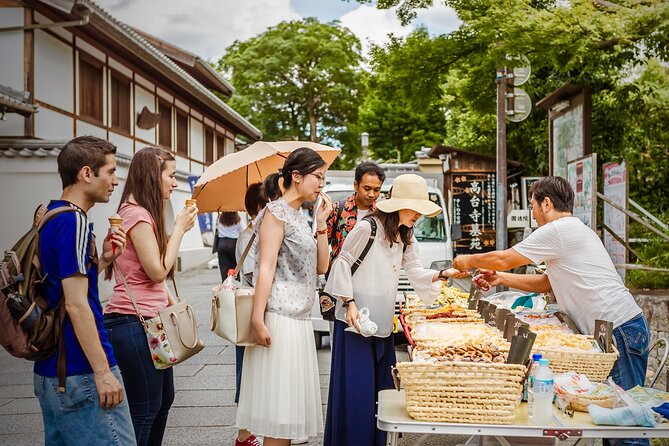 Kyoto Private & Personalized Full-Day Tour with a Local Guide - The guide’s role makes or breaks the day