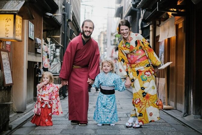 Kyoto Private Photoshoot Experience with a Professional Photographer - Arashiyama starts with bamboo and temple gardens