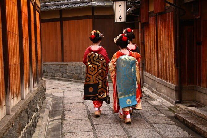 Kyoto Private tour with an Officially Certified Guide - What the private format really gives you