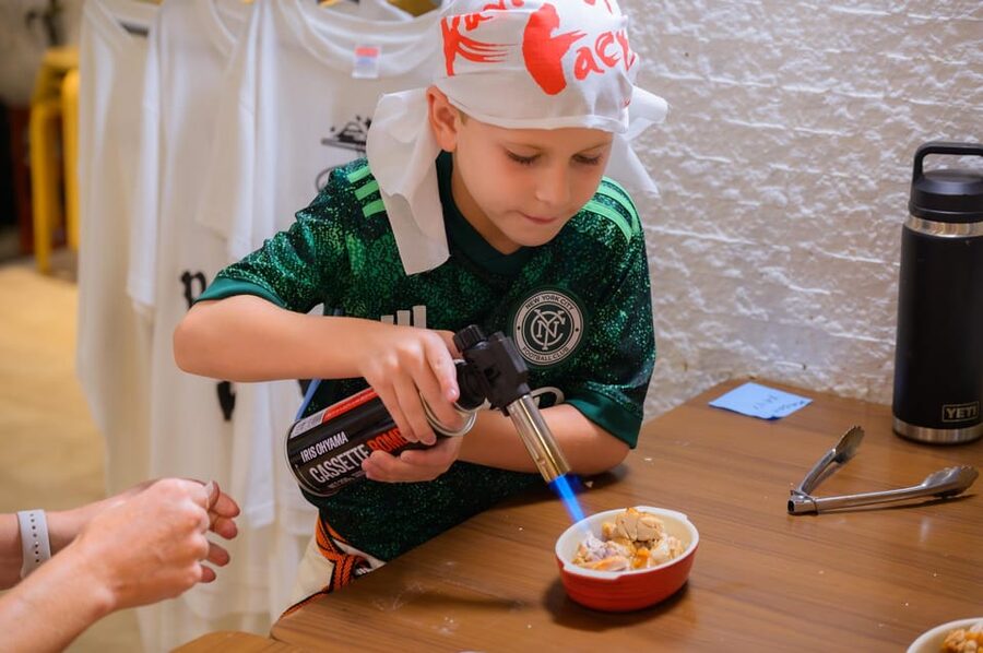 Kyoto: Ramen Cooking Class at a Ramen Factory with Souvenir - The opening video and ramen lesson
