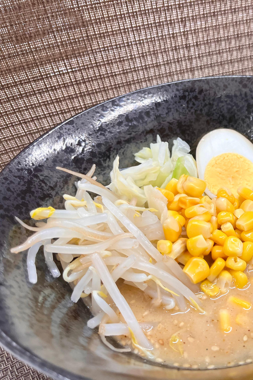 Kyoto: Ramen, Gyoza, and Onigiri Cooking Class - Making gyoza, from filling to first fold